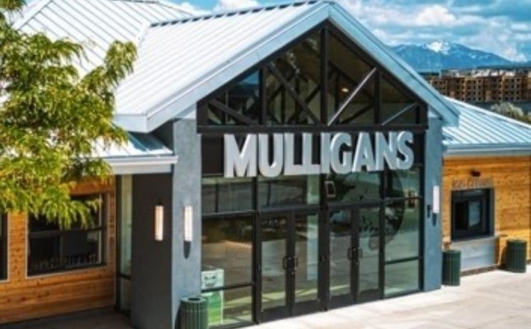 Mulligans Golf and Games 1